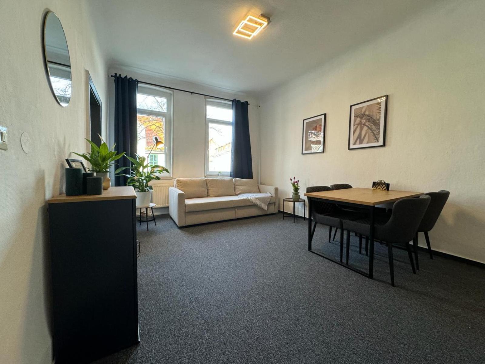 Apartment Goethe In Der Goettinger Innenstadt Göttingen Exteriör bild