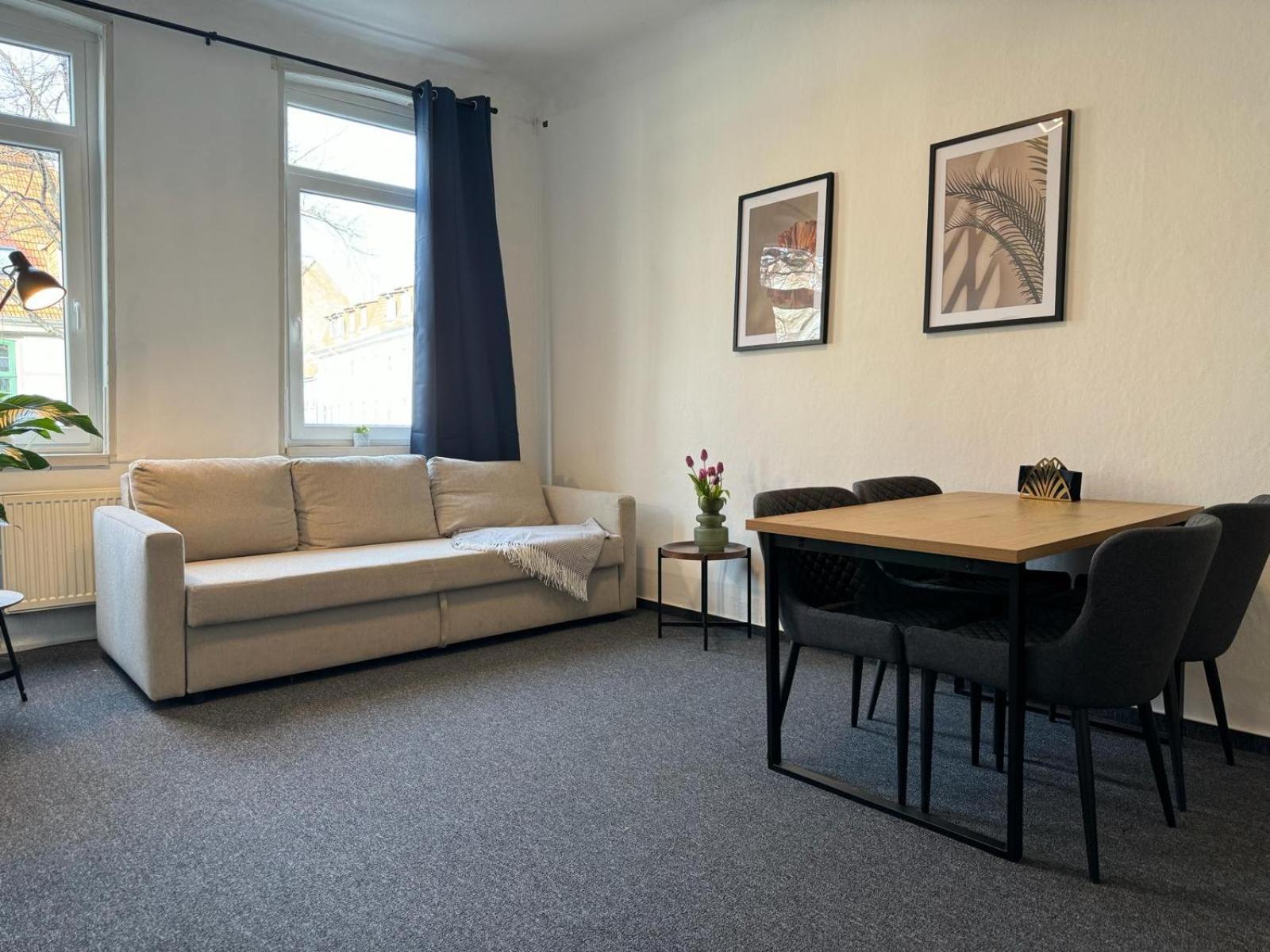 Apartment Goethe In Der Goettinger Innenstadt Göttingen Exteriör bild